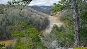Bald Rock Overlook, looking north. Rockcastle River, Laurel County, KY